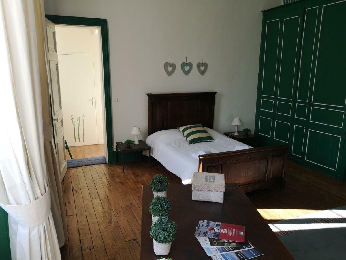 Grand gîte Carrière l'Evêque 9 chambres 15 personnes Septmonts Exterior foto